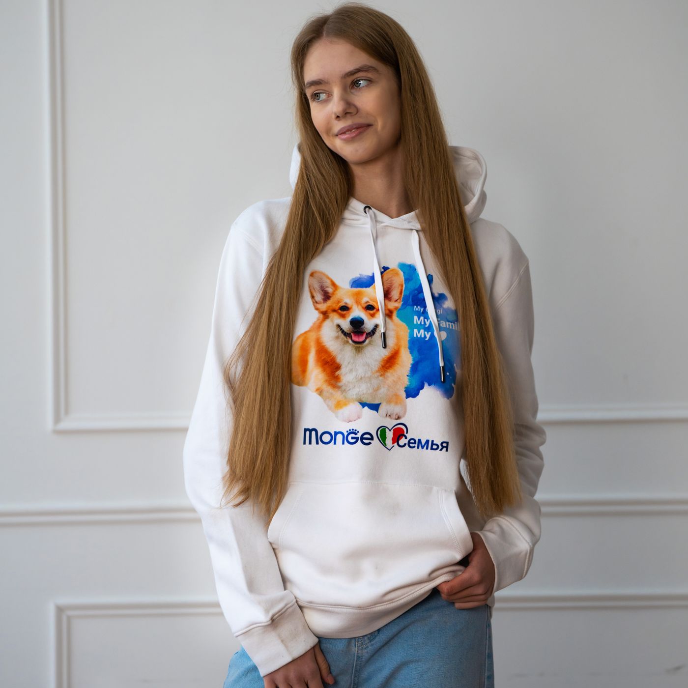 Monge Gift Shop collection 2023 толстовка белая Корги L
