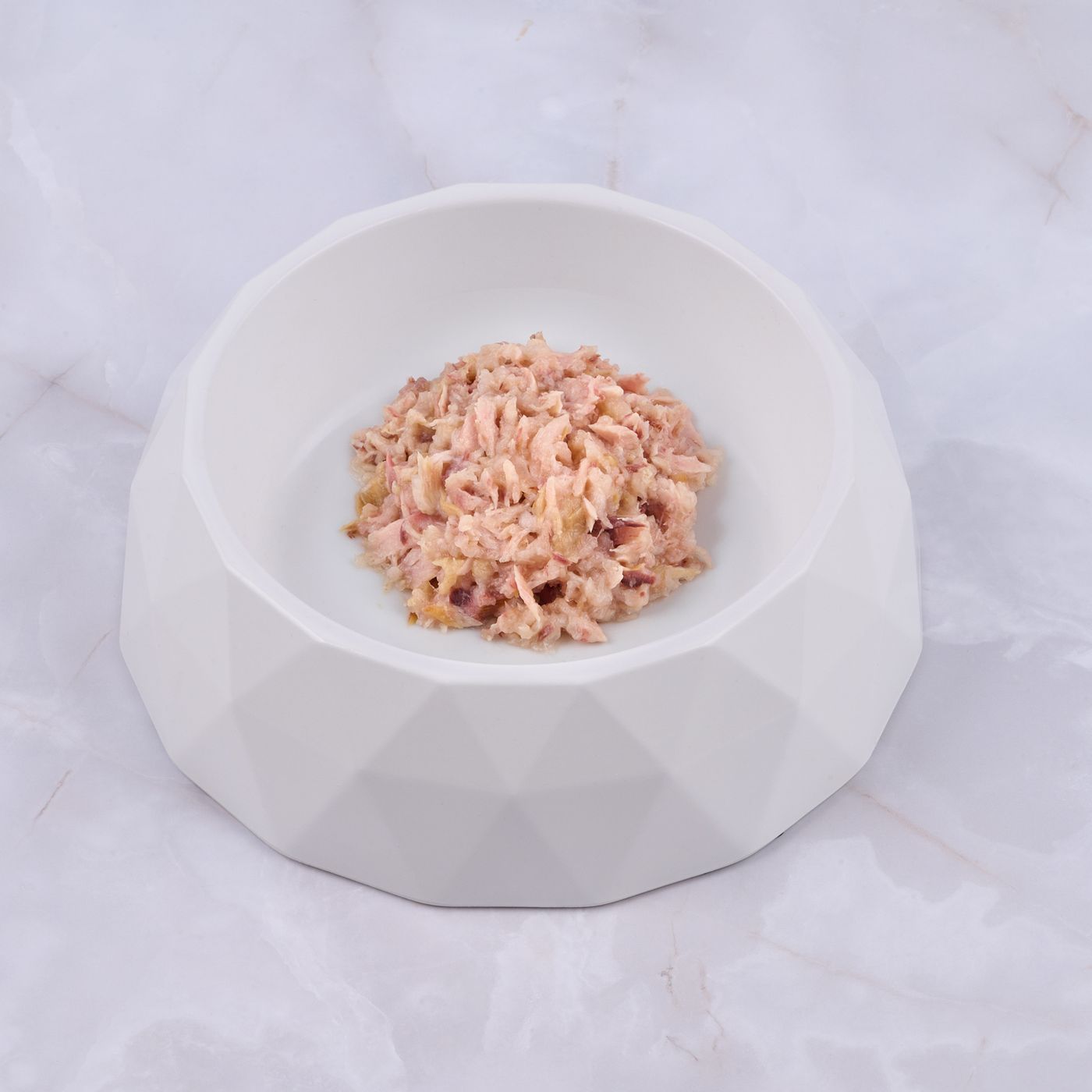 Влажный корм Monge jelly Adult cat для взрослых кошек с желтоперым тунцом, консервы 80 г — фото 2