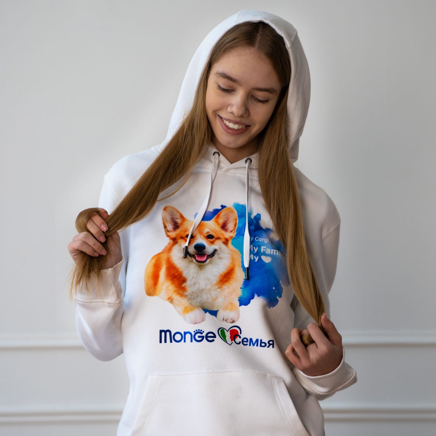Monge Gift Shop collection 2023 толстовка белая Корги М — фото 2