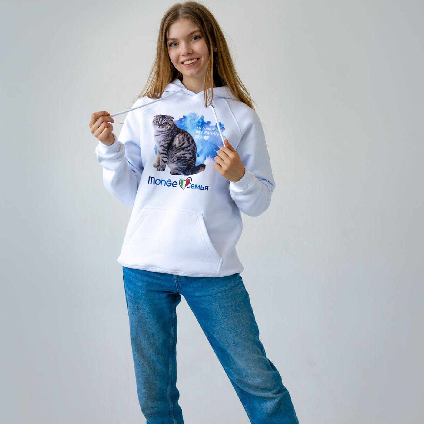 Monge Gift Shop collection 2023 толстовка белая Шотландская полосатая кошка размер М — фото 2