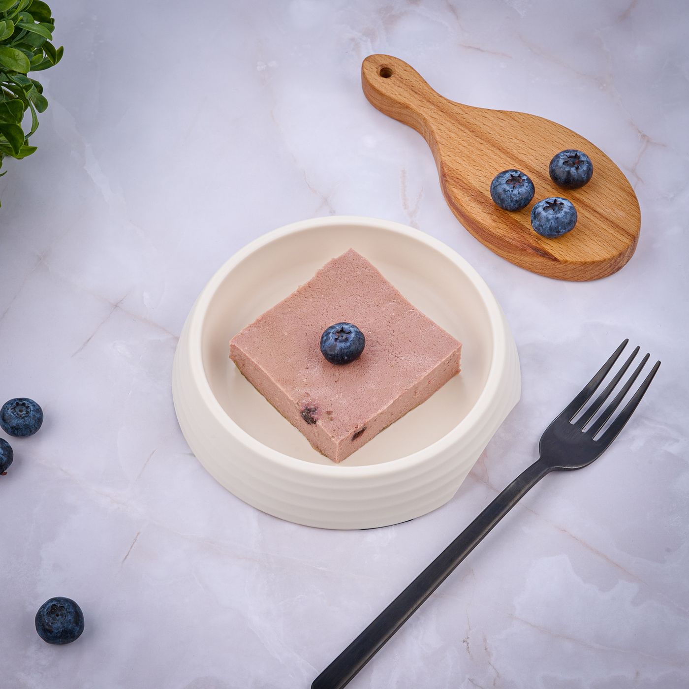 Влажный корм Monge Dog Natural Monoprotein Fruits для собак, паштет из ягненка с черникой, консервы 150 г — фото 3